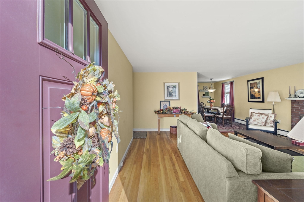 12 Dix Rd