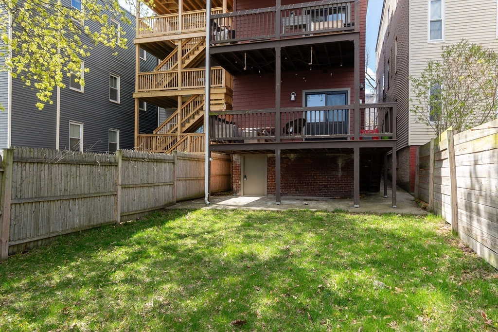498 Sumner Street #3, Boston, MA Photo #27
