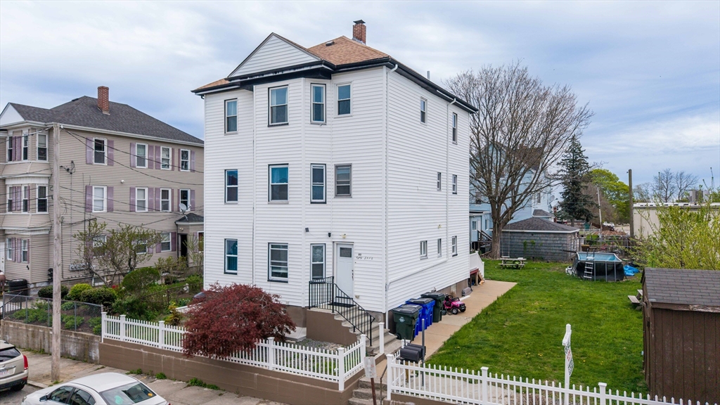 80 Lane St