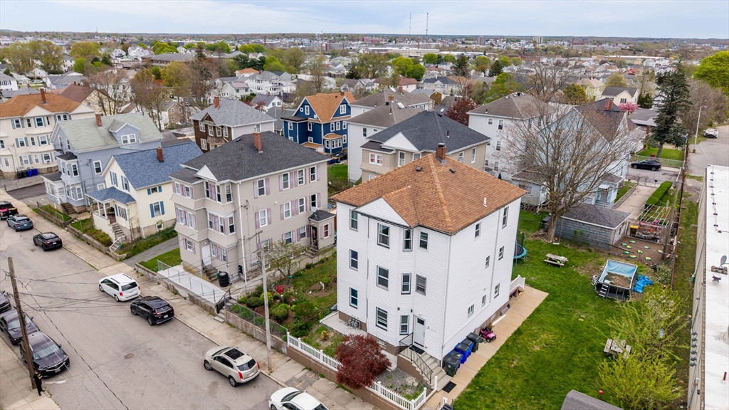 80 Lane St