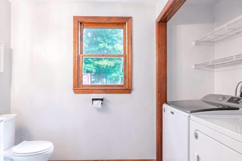 15 Thatcher Sq, Brockton, MA Photo #10