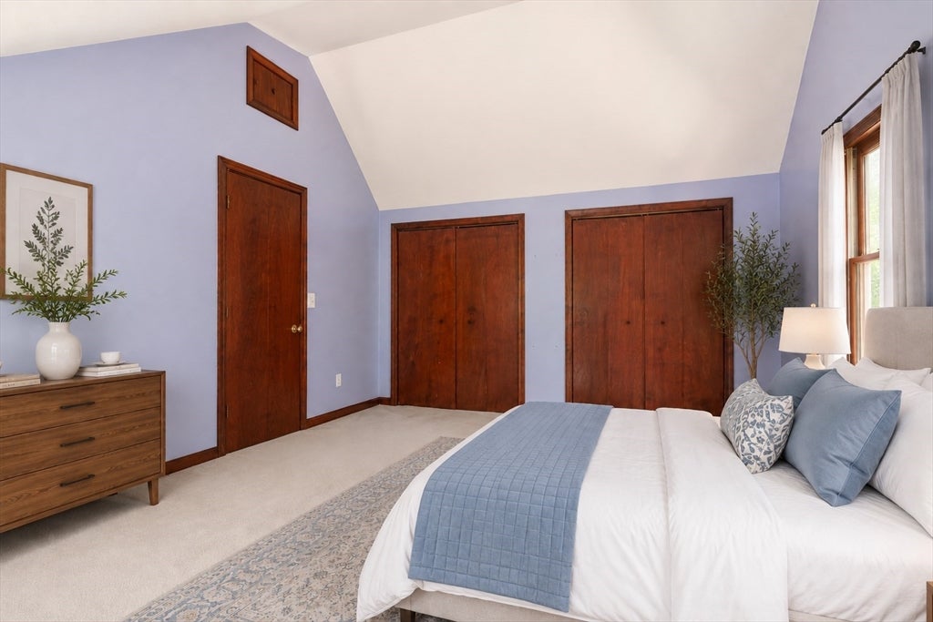 15 Thatcher Sq, Brockton, MA Photo #14