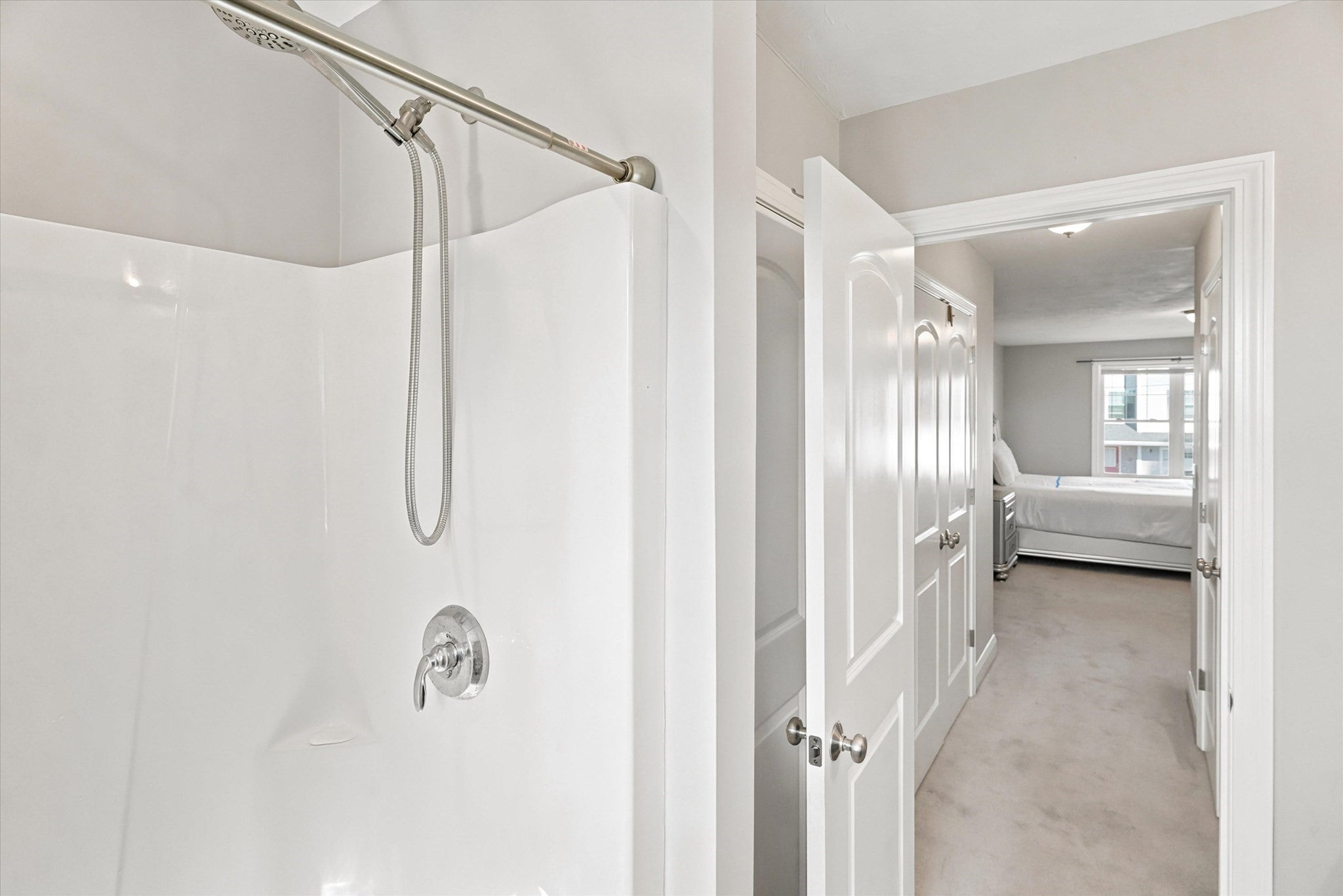 2 Mackenzie Way #TWO, Haverhill, MA, 2 Mackenzie Way #TWO, Haverhill, MA Photo #29