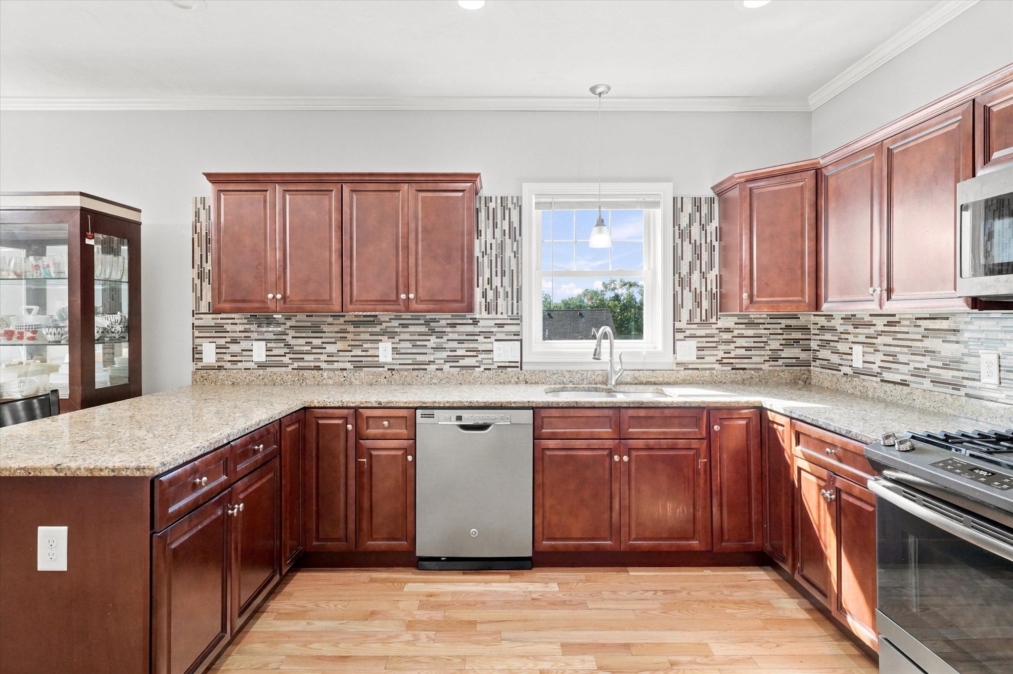 2 Mackenzie Way #TWO, Haverhill, MA, 2 Mackenzie Way #TWO, Haverhill, MA Photo #13