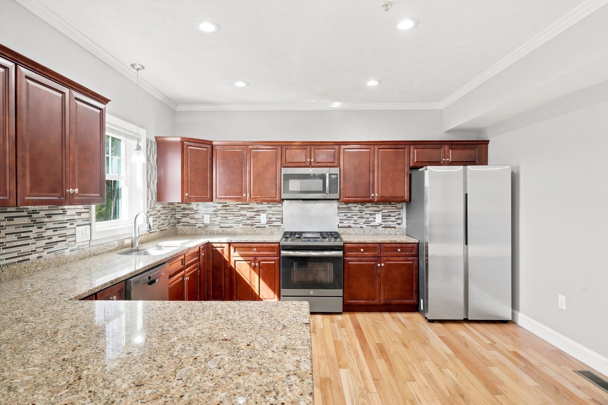 2 Mackenzie Way #TWO, Haverhill, MA, 2 Mackenzie Way #TWO, Haverhill, MA Photo #14