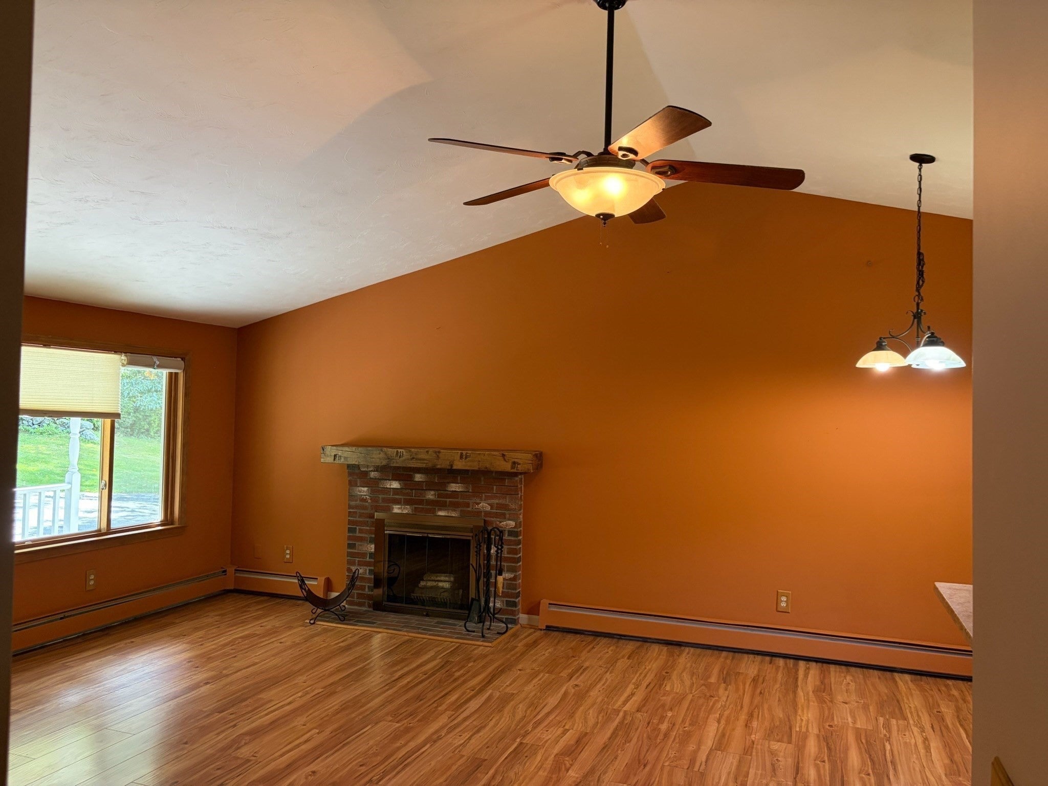 82 George Allen Rd