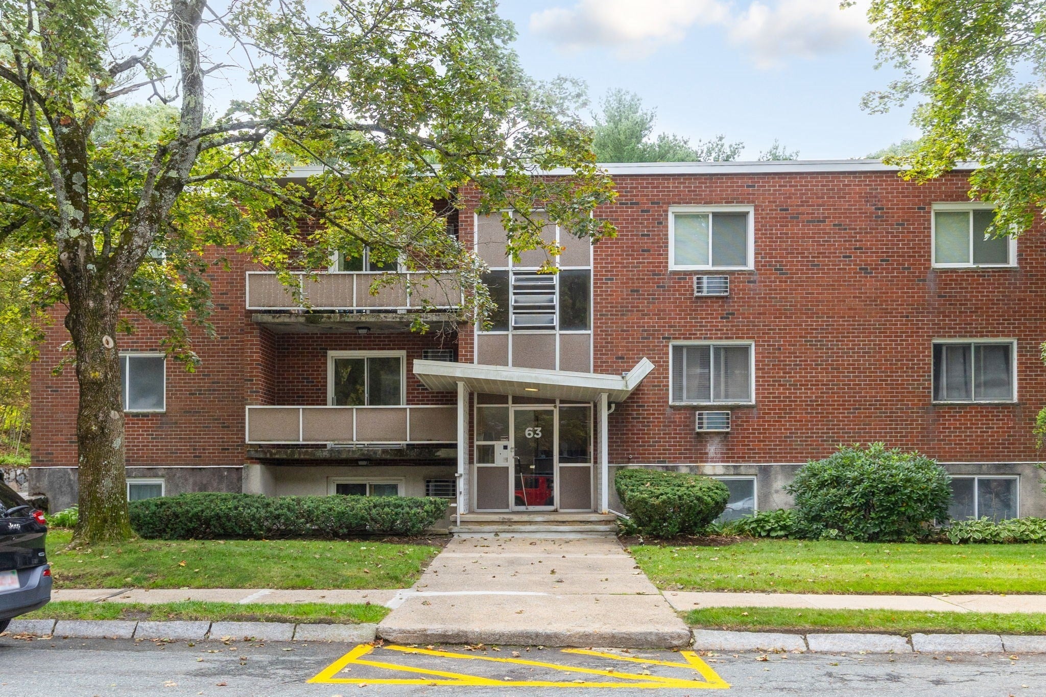 63 Lionel Ave #C, Waltham, MA Photo #1