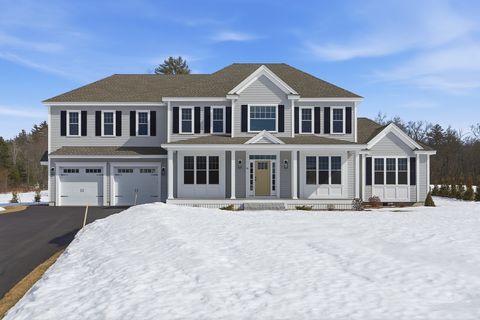 26 Bluebird Ln Groton MA 01450