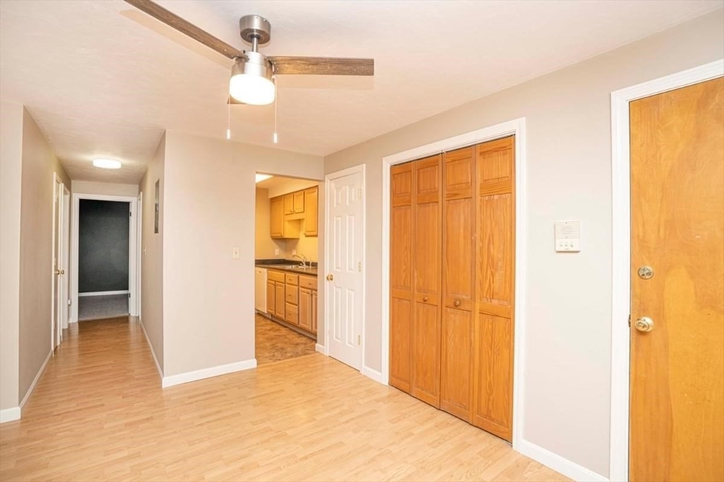 180 Main Street F148