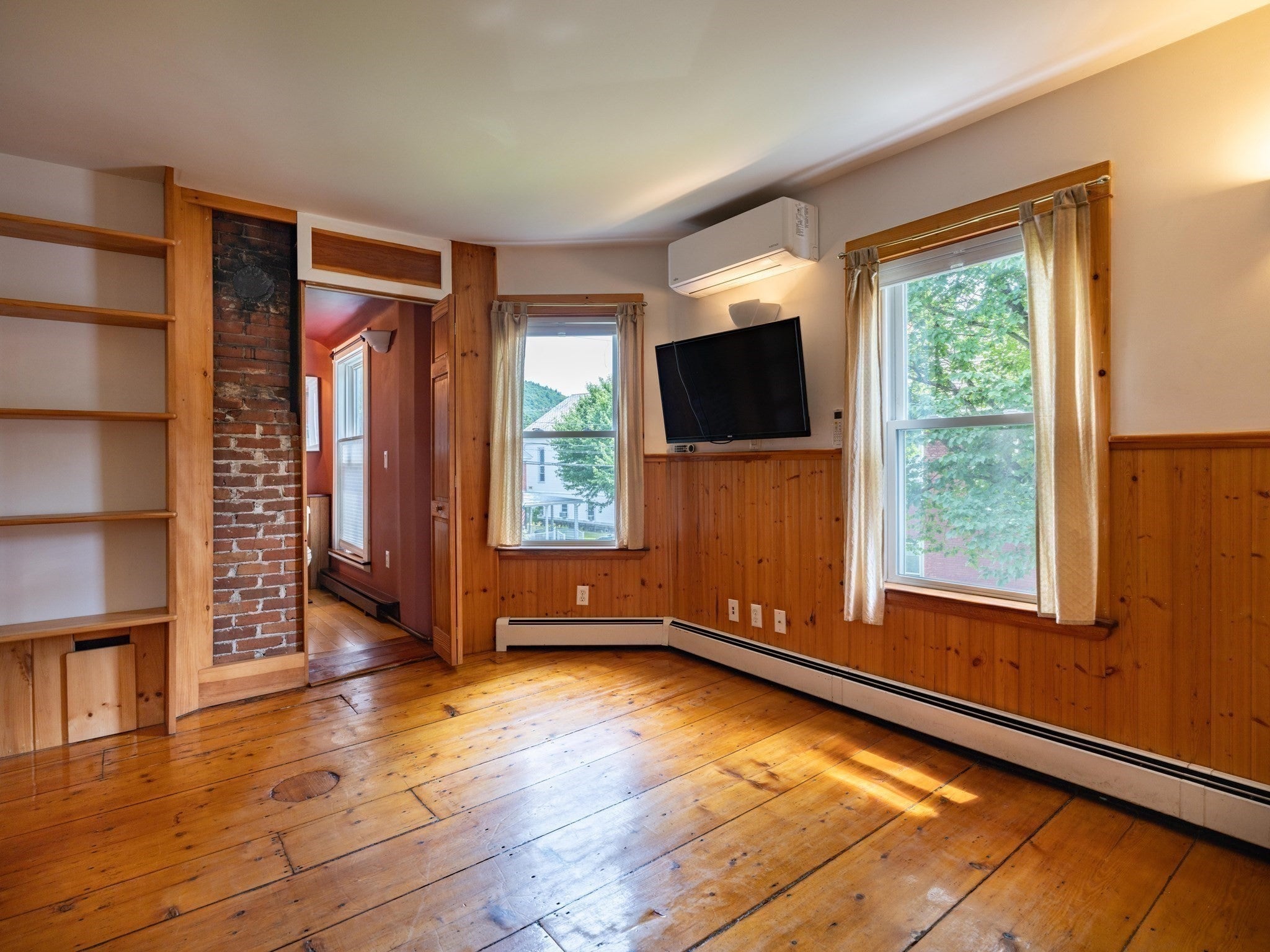 14 Main St, Shelburne, MA Photo #27
