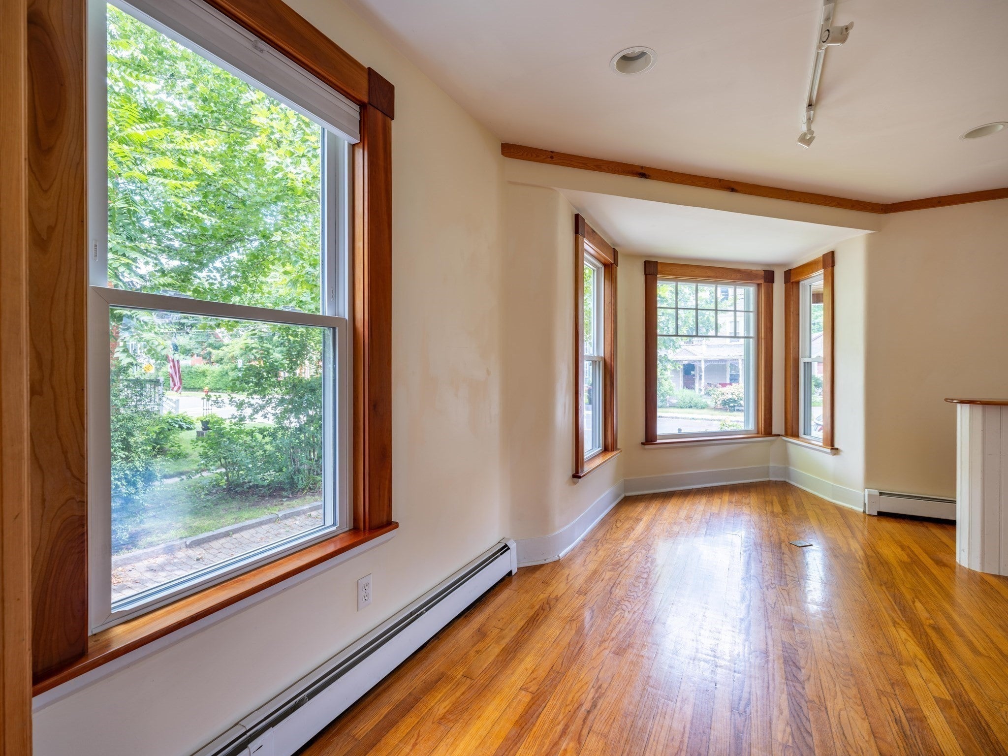 14 Main St, Shelburne, MA Photo #11