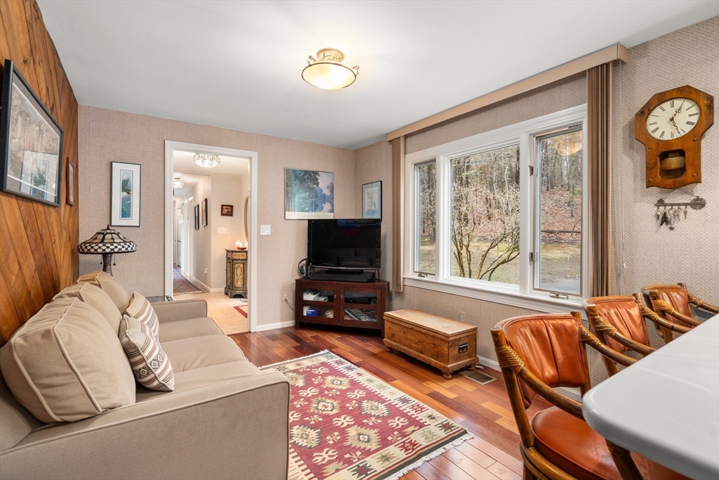 10 Steepletree Ln 10