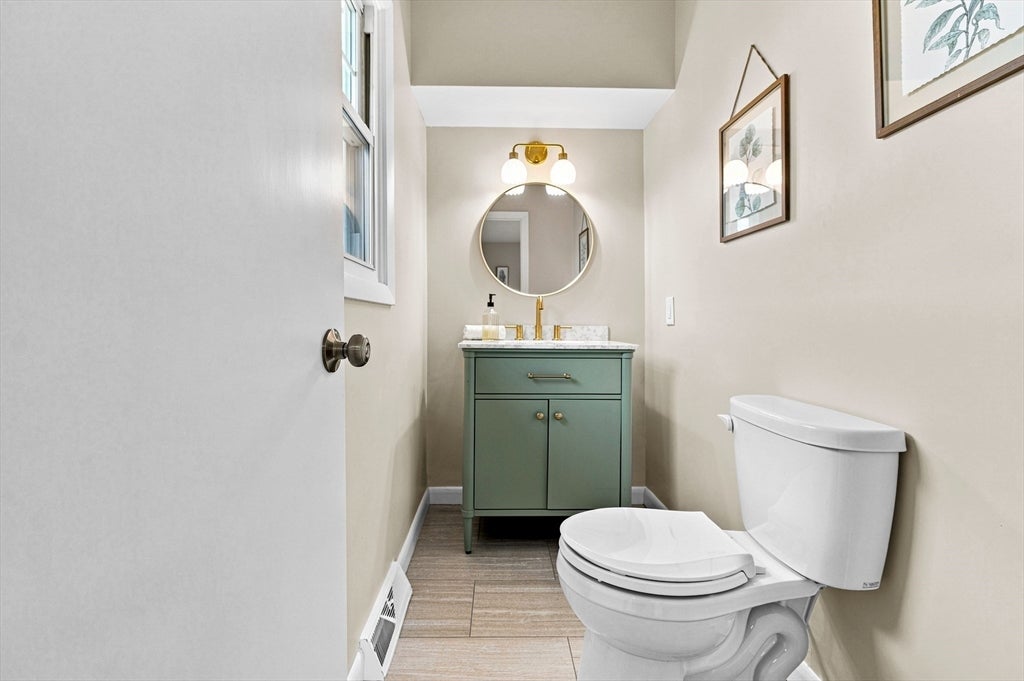 60 Sable Ave, Dartmouth, MA, 60 Sable Ave, Dartmouth, MA Photo #18