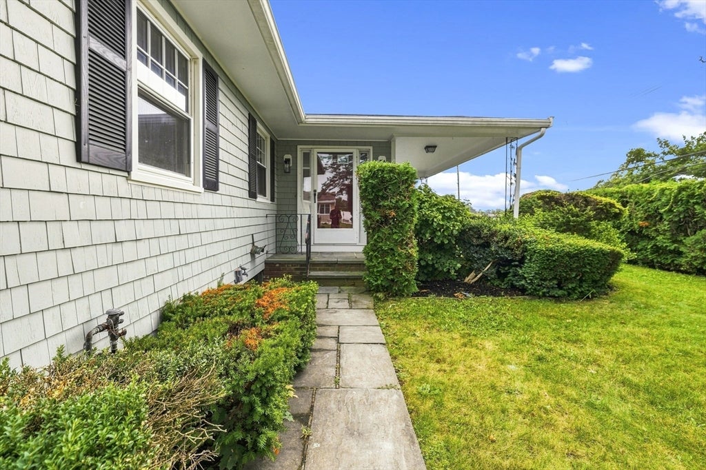 60 Sable Ave, Dartmouth, MA, 60 Sable Ave, Dartmouth, MA Photo #32