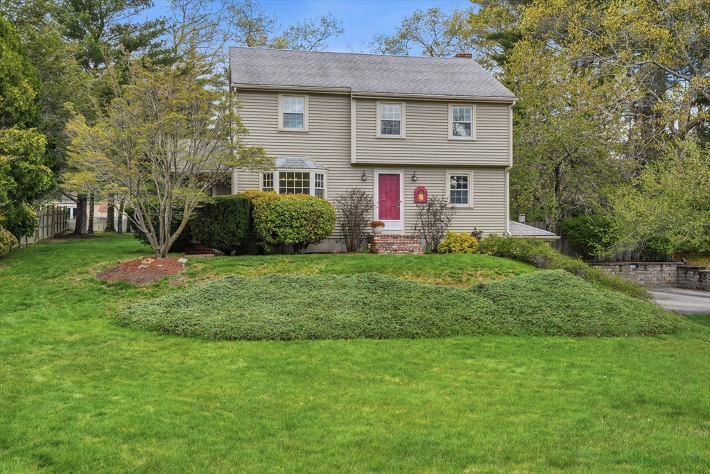 10 Amy Ln, Plymouth, MA, 10 Amy Ln, Plymouth, MA Photo #2