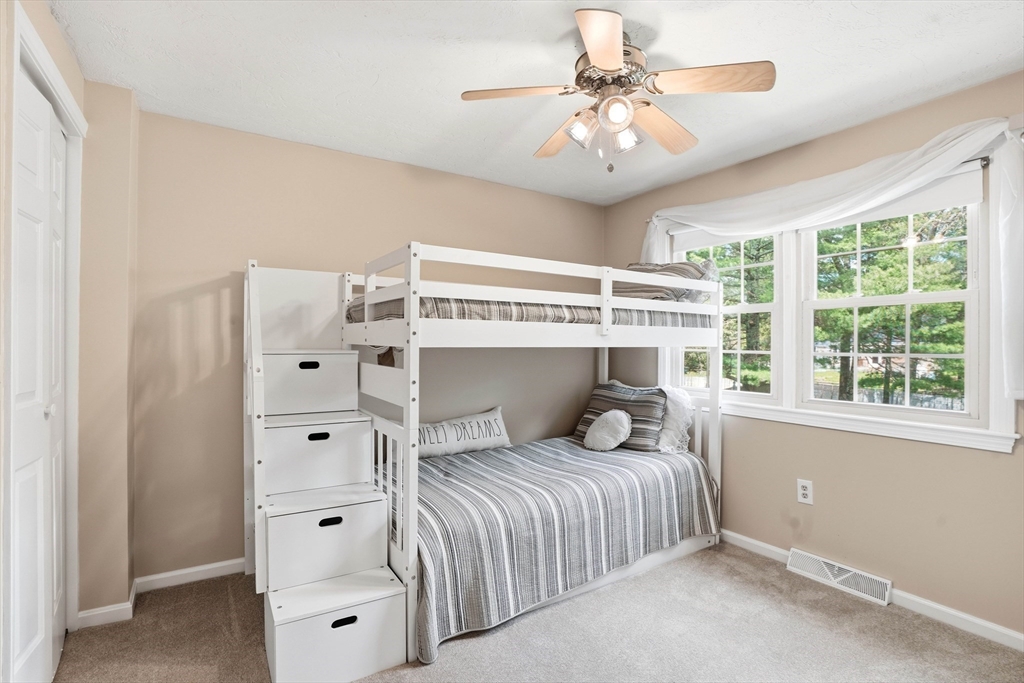 10 Amy Ln, Plymouth, MA, 10 Amy Ln, Plymouth, MA Photo #24