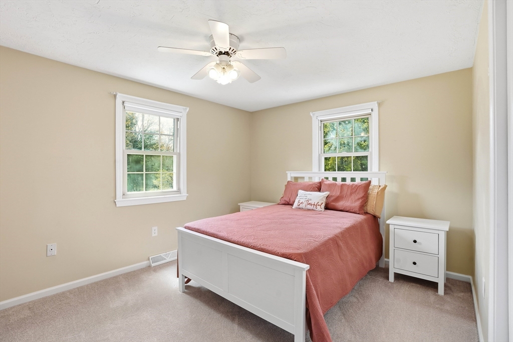 10 Amy Ln, Plymouth, MA, 10 Amy Ln, Plymouth, MA Photo #23