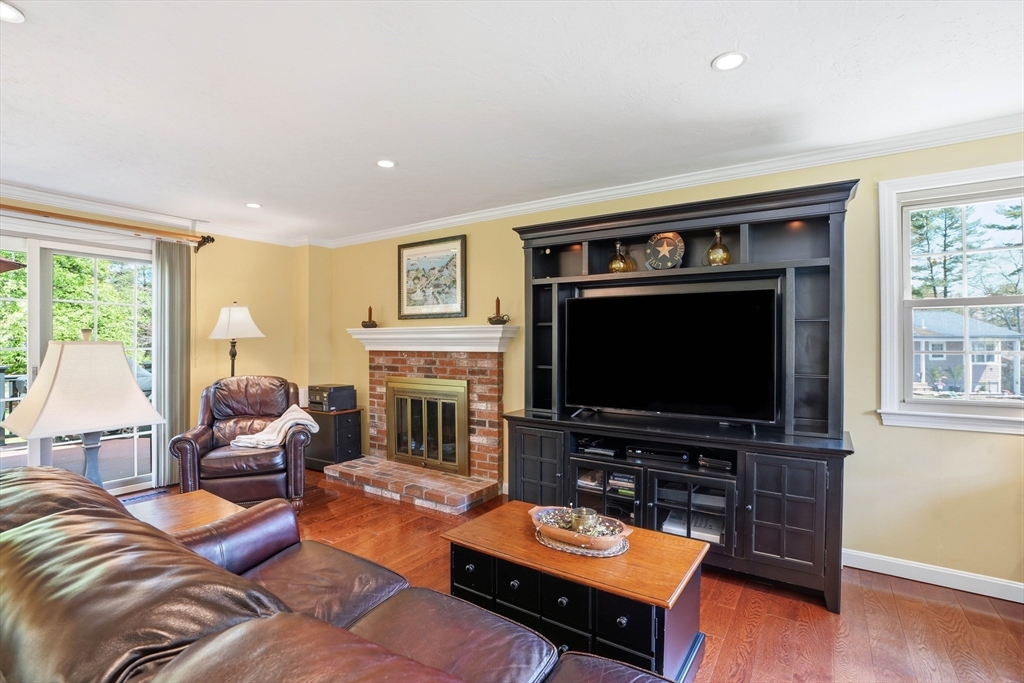10 Amy Ln, Plymouth, MA, 10 Amy Ln, Plymouth, MA Photo #6