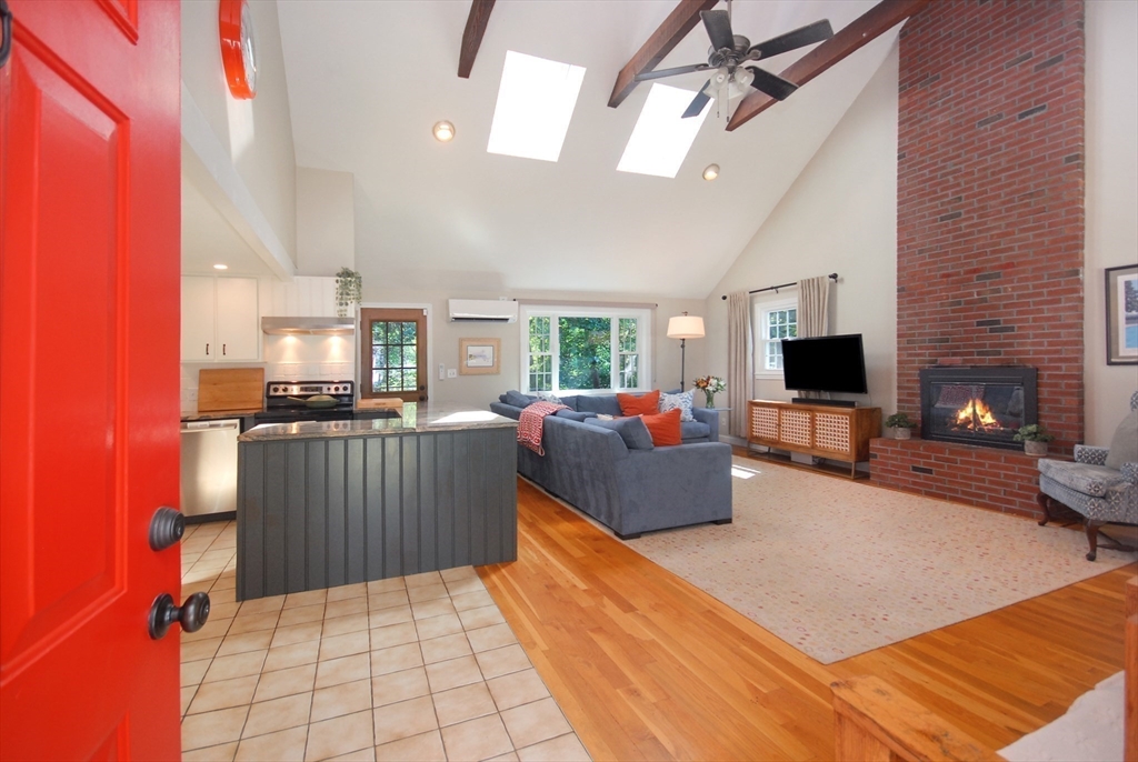 602 Potter Rd