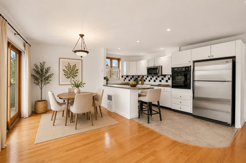 216 Saint Paul St 502