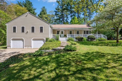 25 Warren Street Upton MA 01568