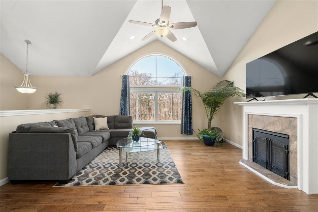 70 Moreland Green Dr