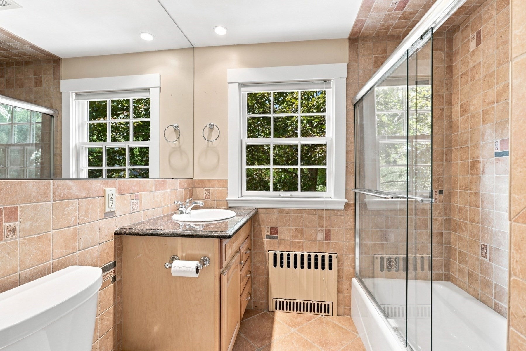 85 High St, Winchester, MA Photo #29