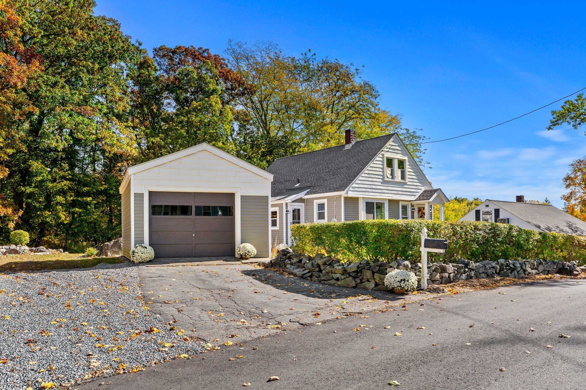 97 Pinckney St, Dracut, MA, 97 Pinckney St, Dracut, MA Photo #4