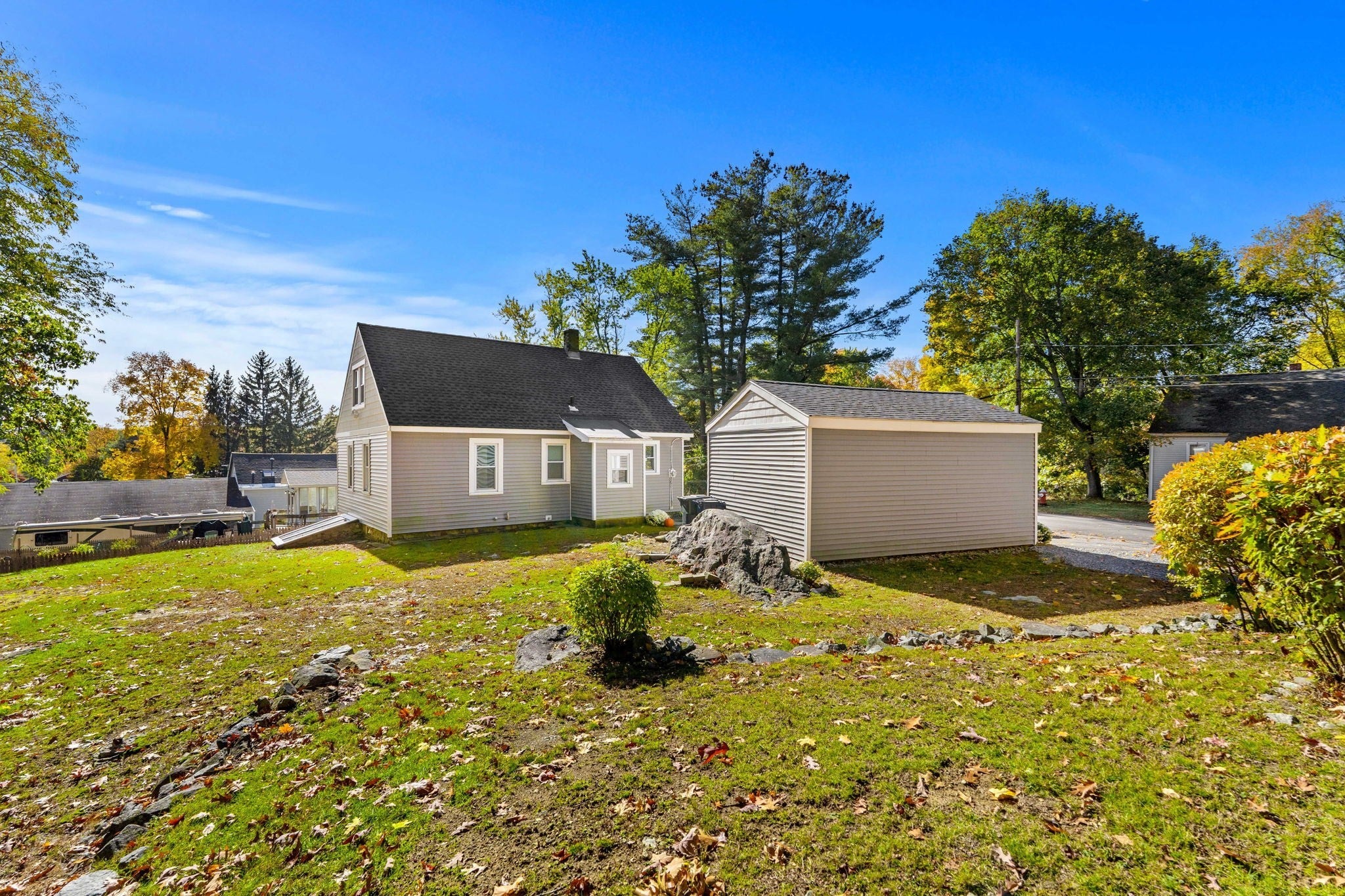 97 Pinckney St, Dracut, MA, 97 Pinckney St, Dracut, MA Photo #34