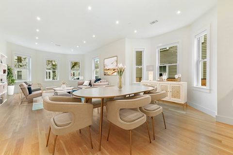 Photo of 31 Magnolia Avenue #1, Cambridge, MA 02138 (MLS # 73108162)