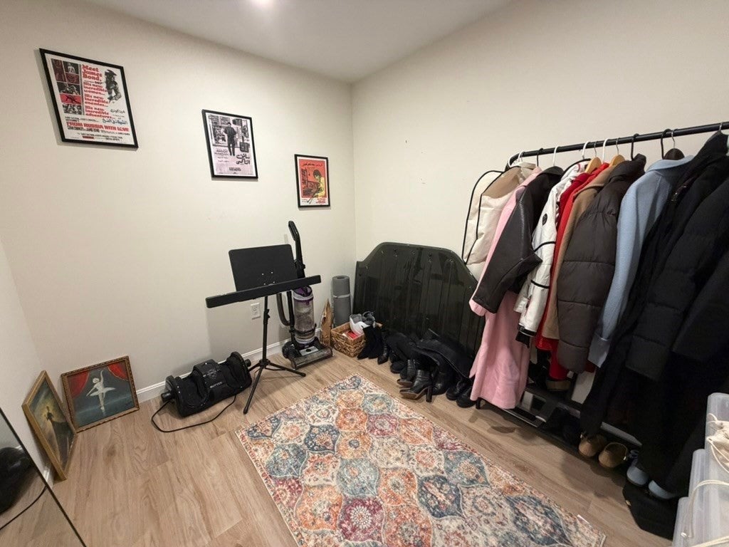 Photo 5 Photo 5