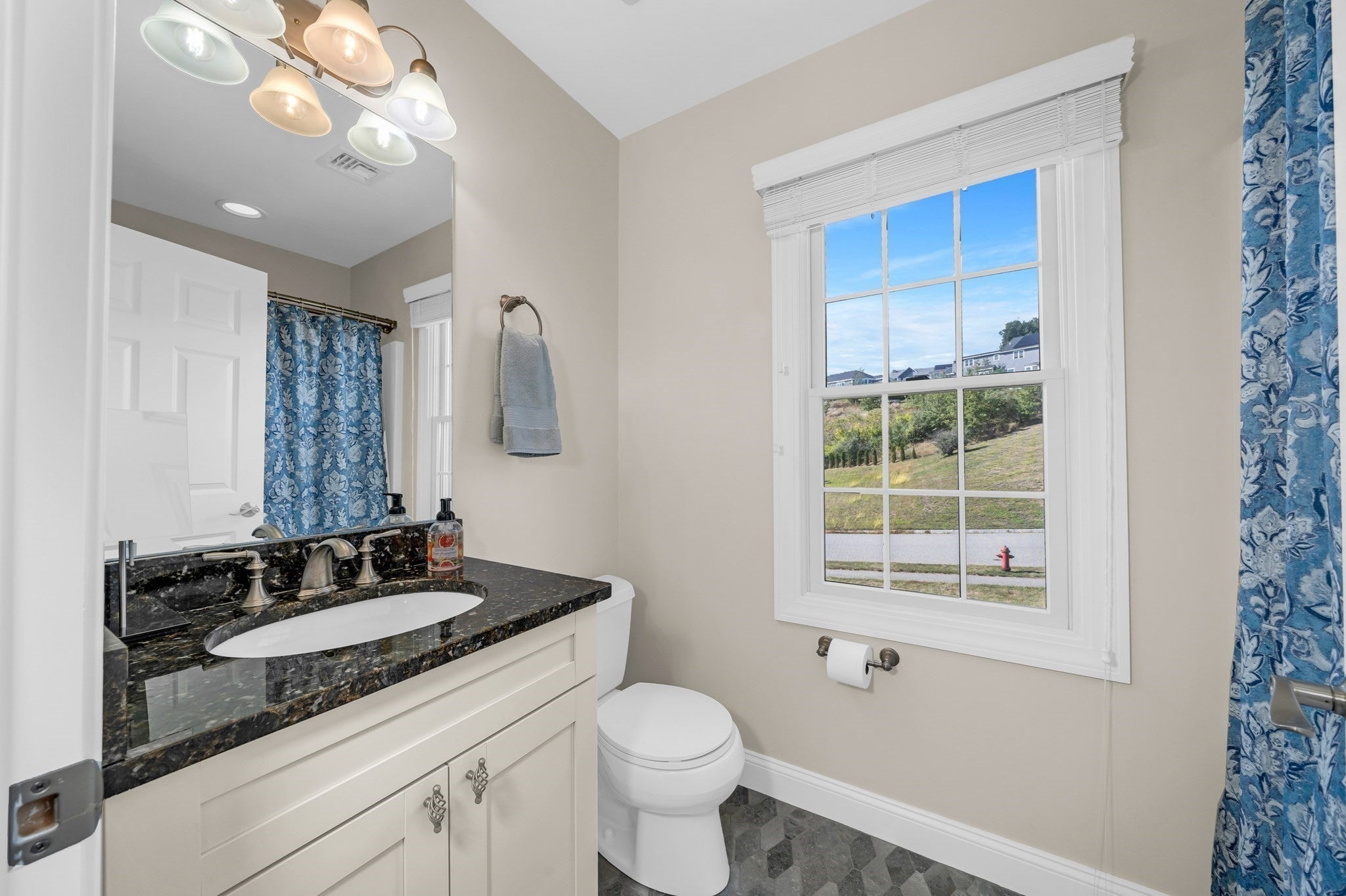 45 Seven Sister Rd, Haverhill, MA, 45 Seven Sister Rd, Haverhill, MA Photo #23