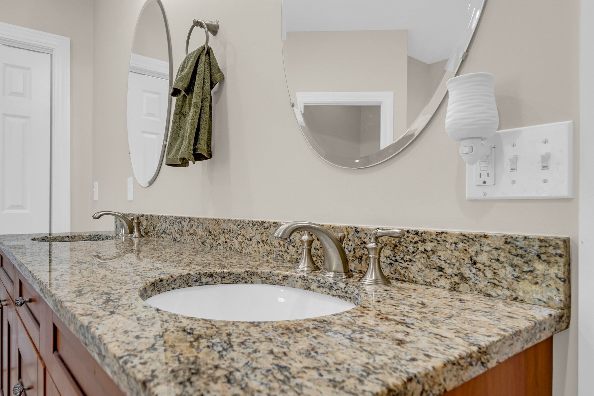 45 Seven Sister Rd, Haverhill, MA, 45 Seven Sister Rd, Haverhill, MA Photo #17