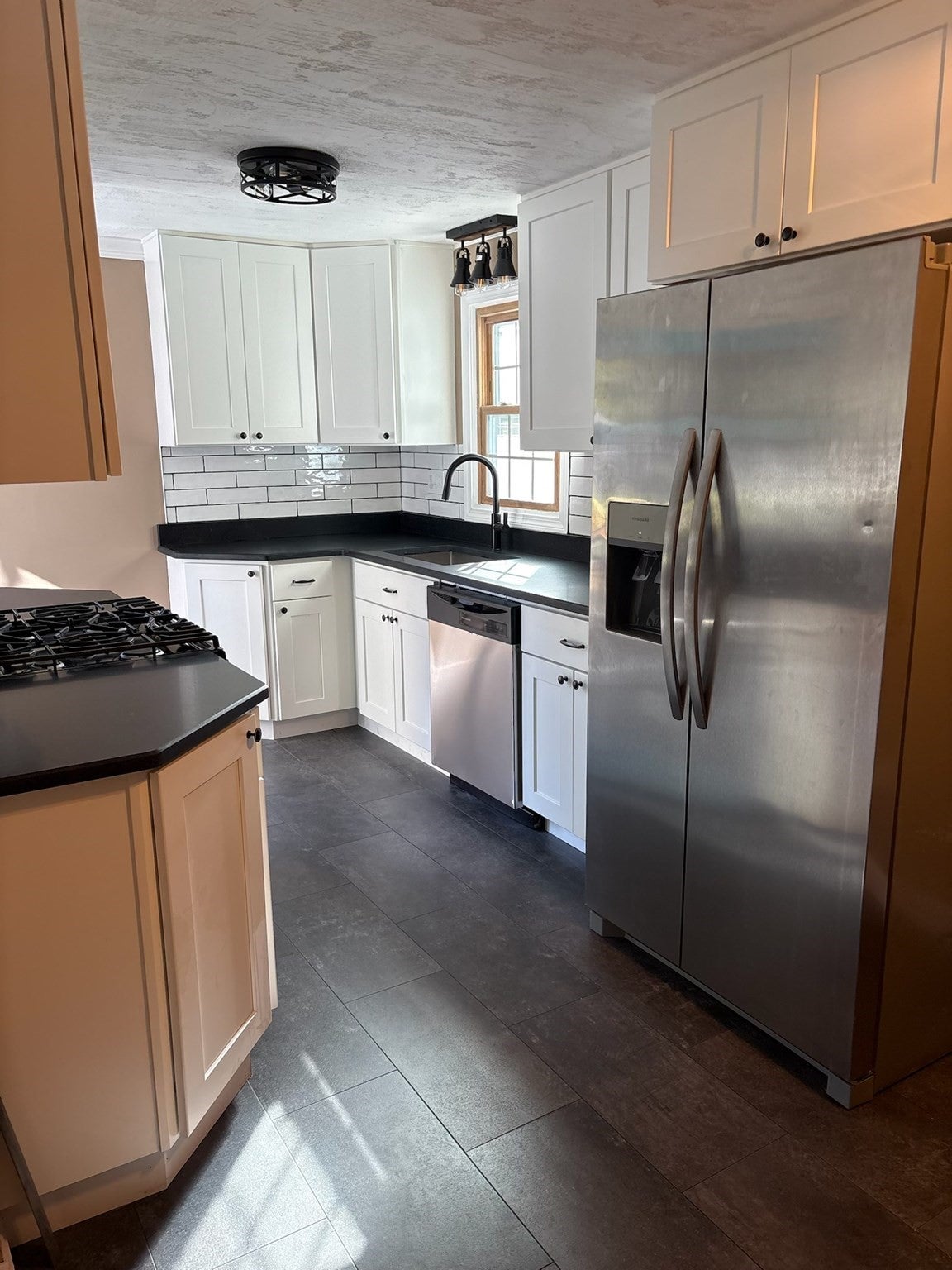 114 Leatherleaf Dr