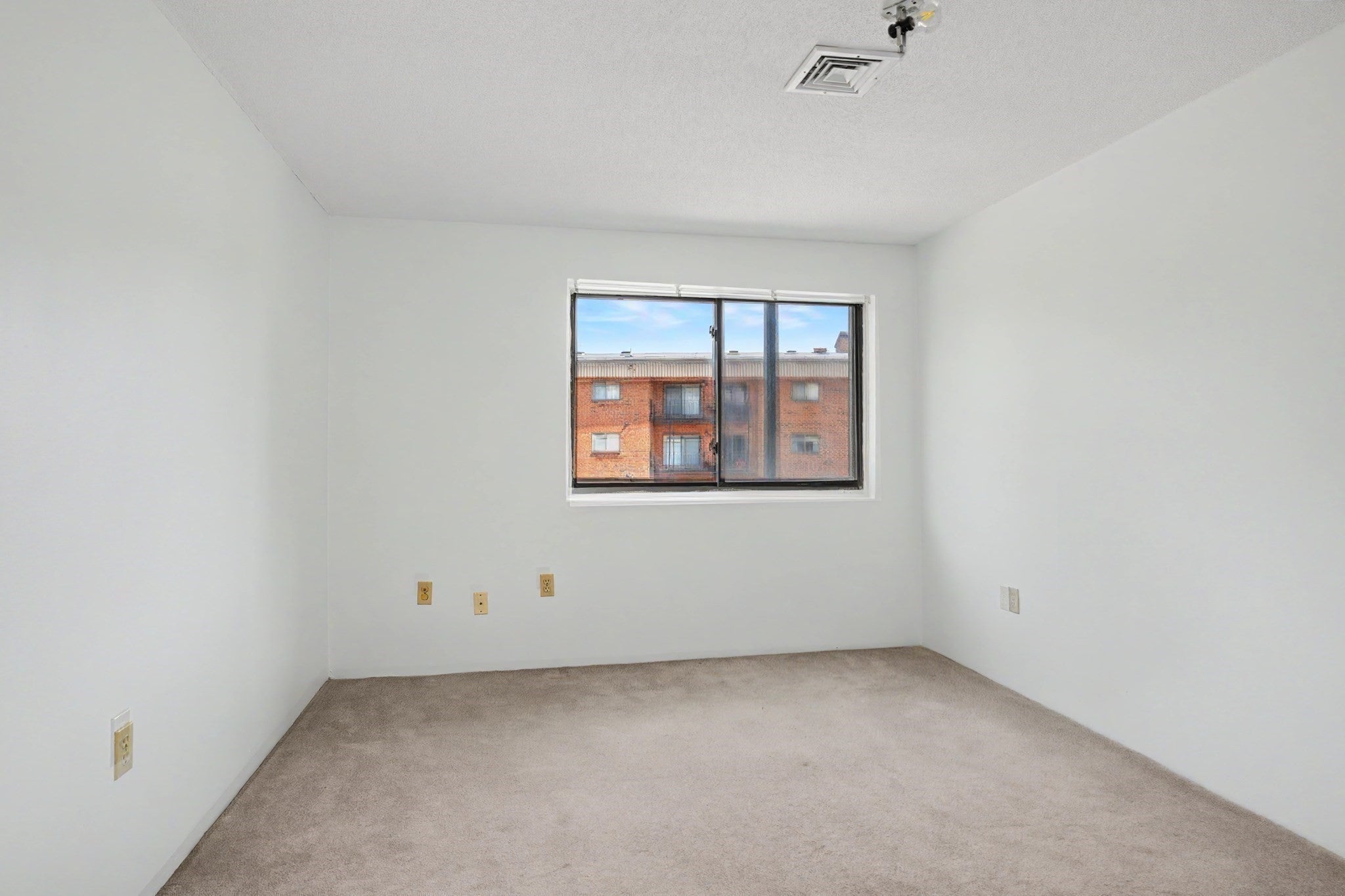181 Littleton Rd #211, Chelmsford, MA, 181 Littleton Rd #211, Chelmsford, MA Photo #13