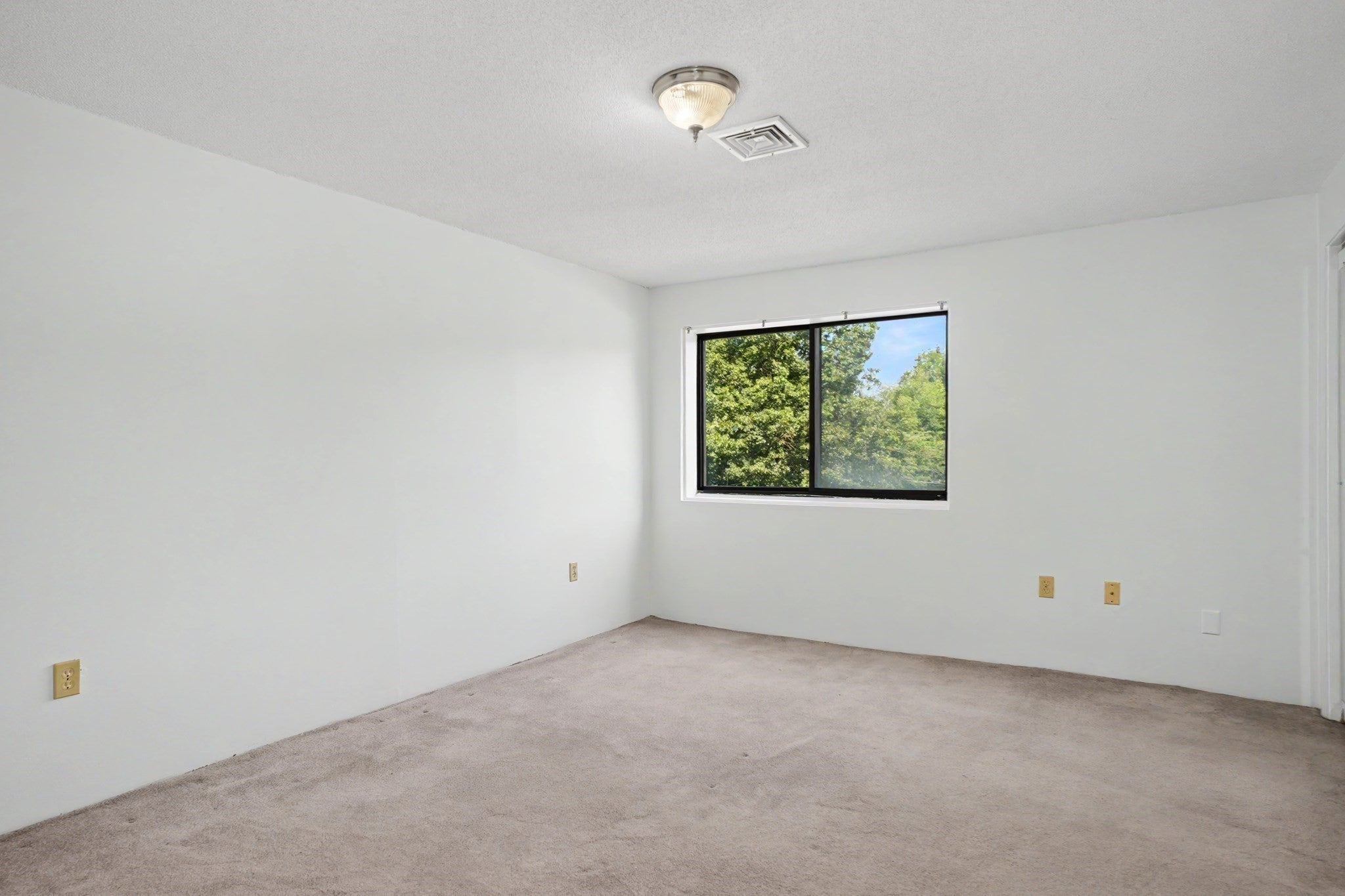 181 Littleton Rd #211, Chelmsford, MA, 181 Littleton Rd #211, Chelmsford, MA Photo #16
