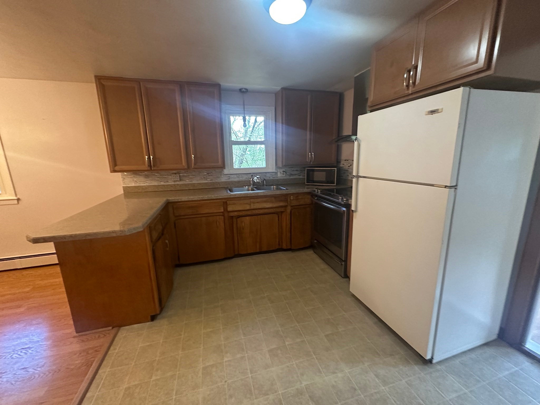 242-244 Highland St #2, Northbridge, MA, 242-244 Highland St #2, Northbridge, MA Photo #5