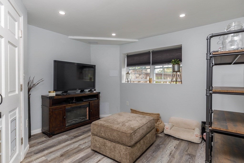 127 Payson Street, Fitchburg, MA Photo #12