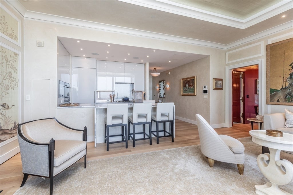 1 Dalton St #3902, Boston, MA, 1 Dalton St #3902, Boston, MA Photo #4