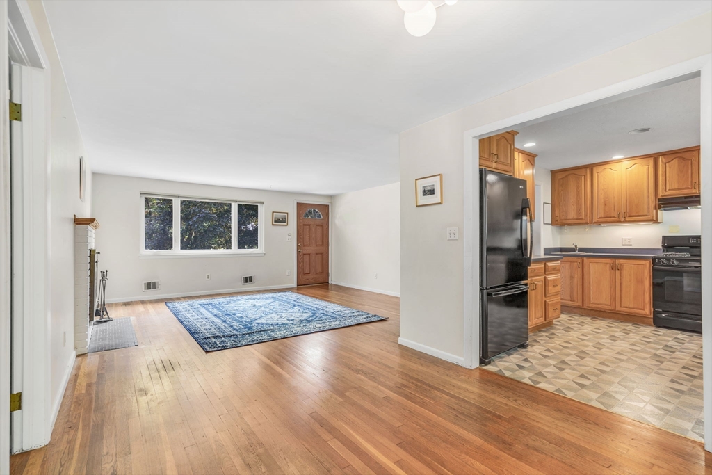 10 Westview Rd