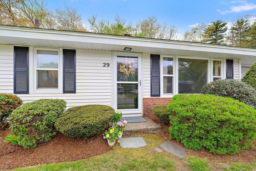 29 Temi Rd, Hudson, MA Photo #4
