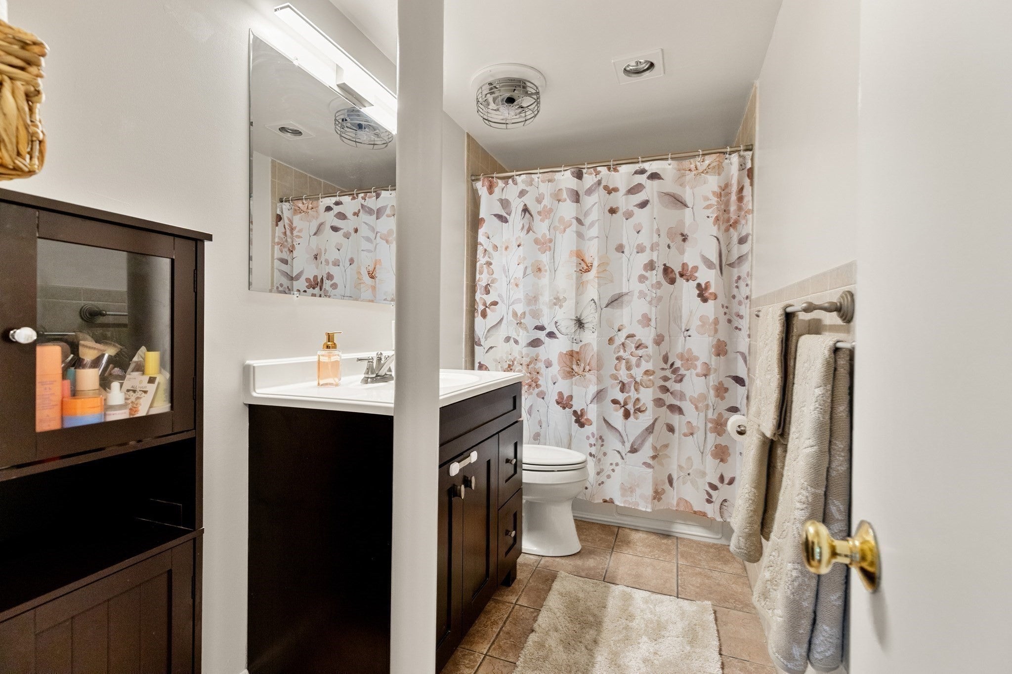 241 Main St #C7, Reading, MA, 241 Main St #C7, Reading, MA Photo #16
