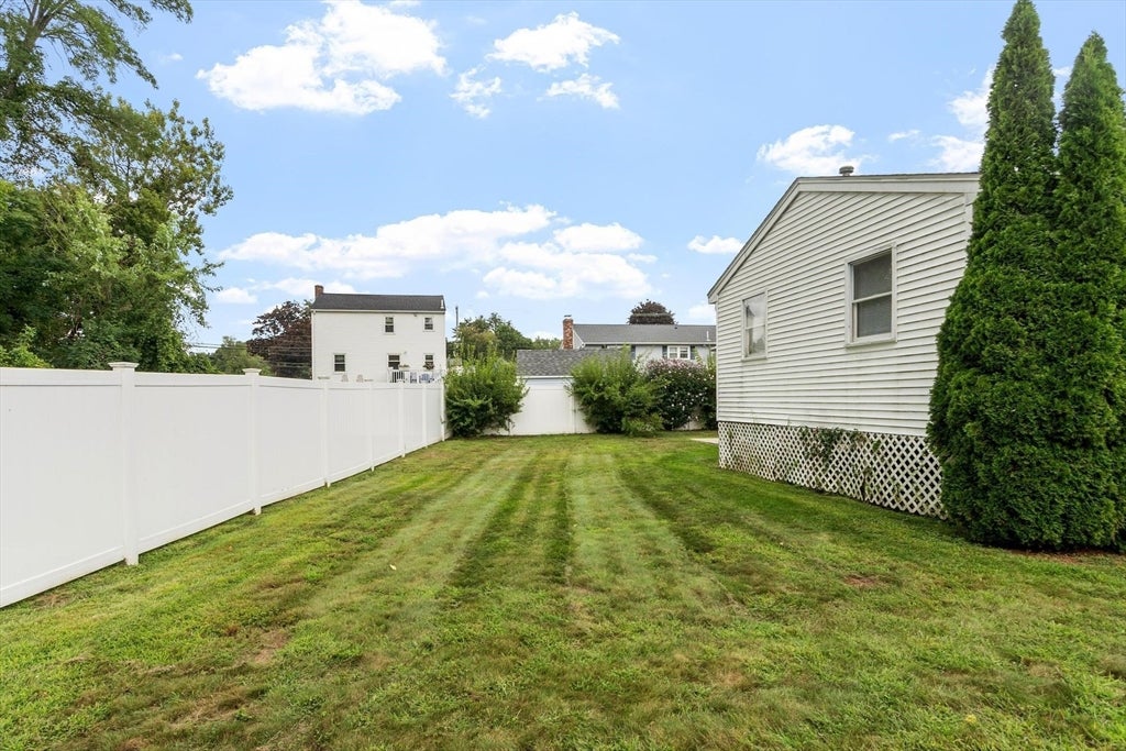 170 Townsend Ave, Lowell, MA, 170 Townsend Ave, Lowell, MA Photo #40