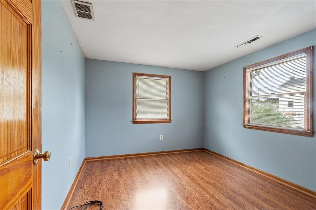 170 Townsend Ave, Lowell, MA, 170 Townsend Ave, Lowell, MA Photo #35
