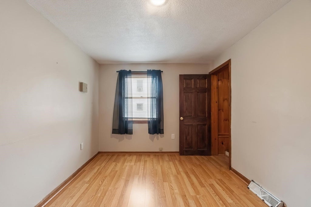 170 Townsend Ave, Lowell, MA, 170 Townsend Ave, Lowell, MA Photo #26