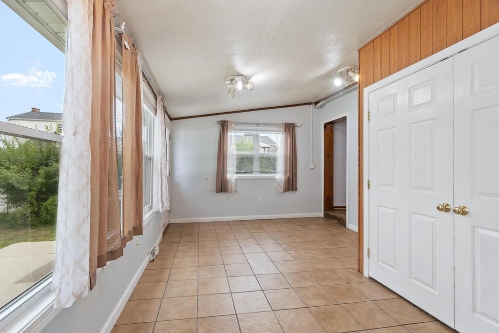 170 Townsend Ave, Lowell, MA, 170 Townsend Ave, Lowell, MA Photo #14