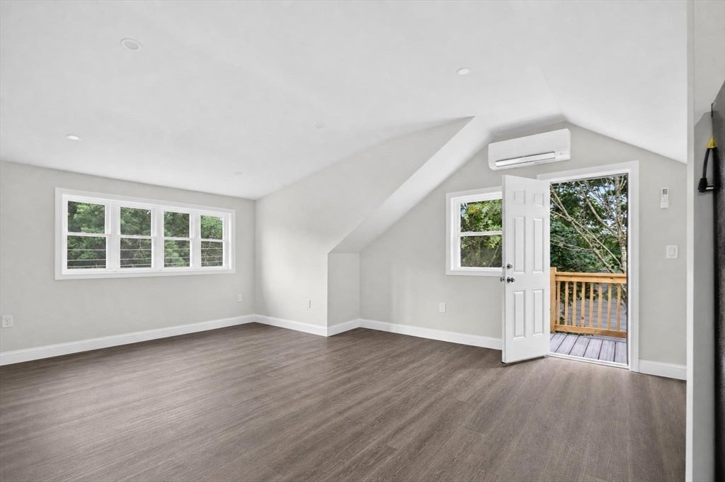 391 Cedar Brook Rd #2, Lynn, MA, 391 Cedar Brook Rd #2, Lynn, MA Photo #4