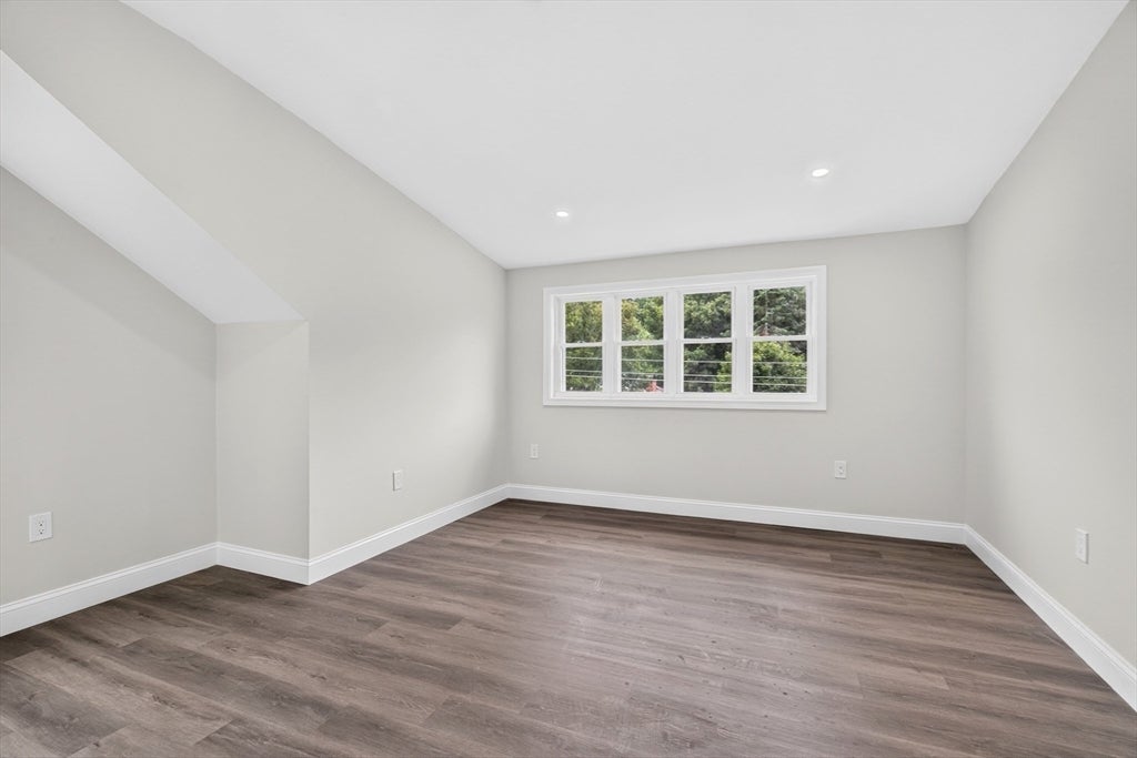 391 Cedar Brook Rd #2, Lynn, MA, 391 Cedar Brook Rd #2, Lynn, MA Photo #7