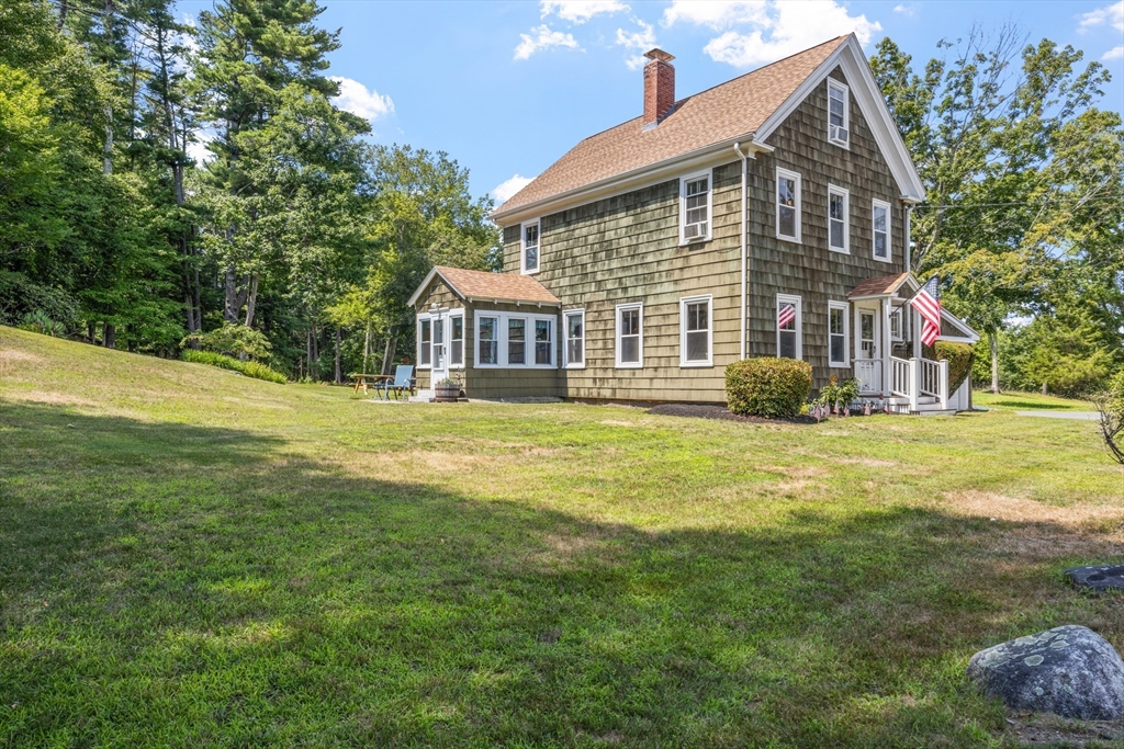 369 Mattakeesett St