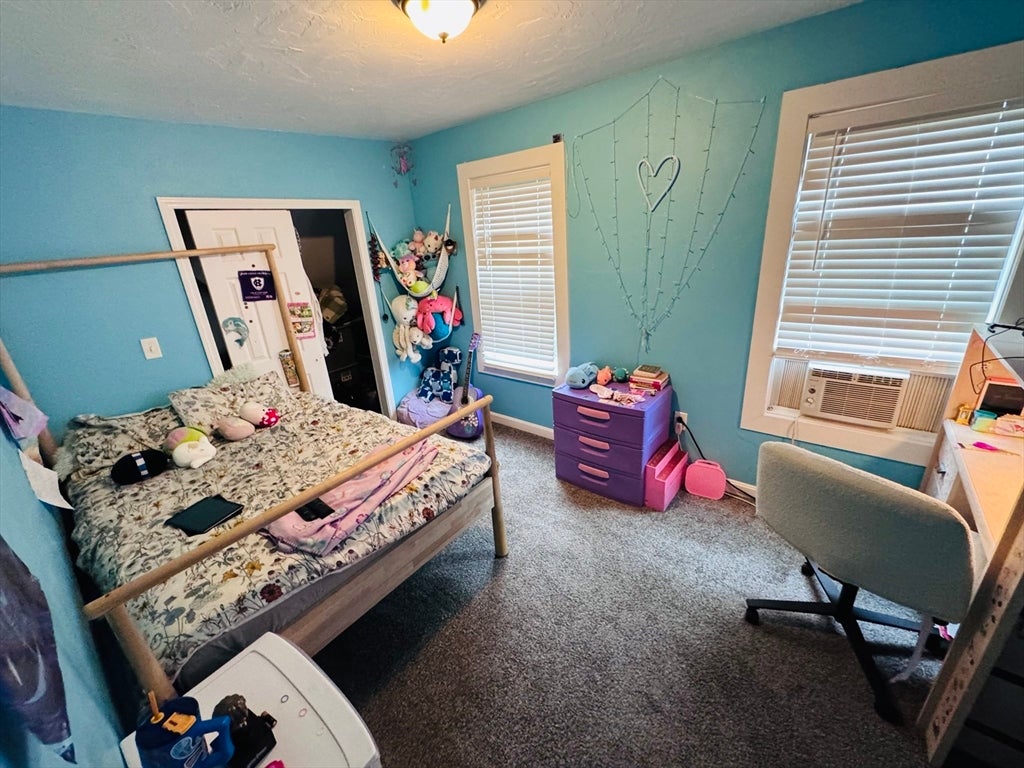 17 Winthrop St, Worcester, MA Photo #32